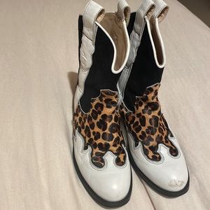 Maison mangostan leather cowboy boots girls sz 34